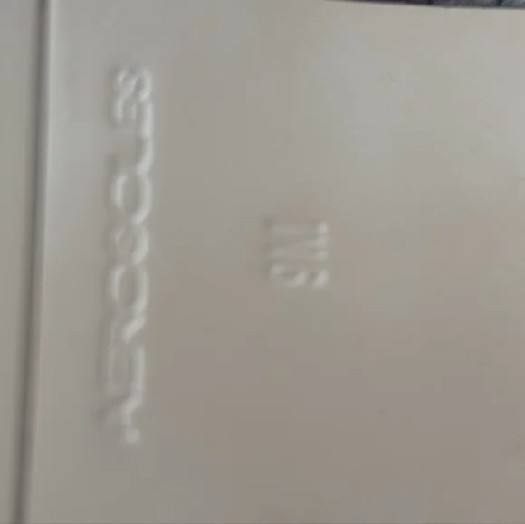 Pink Aerosoles Heels With Bows - Picture 7 of 7